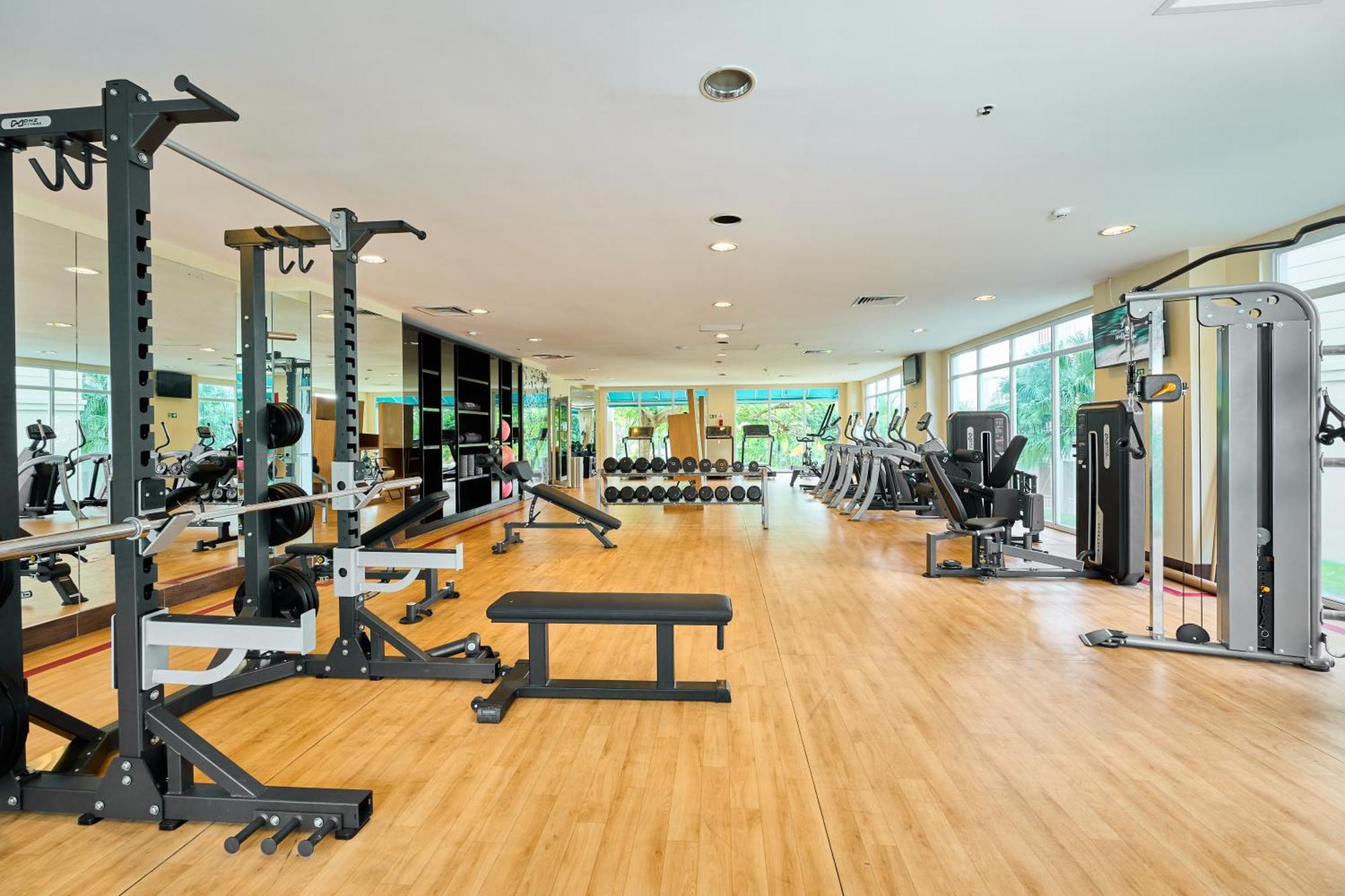 Gran Evenia Bijao Hotel Santa Clara  Exterior foto A gym in a hotel