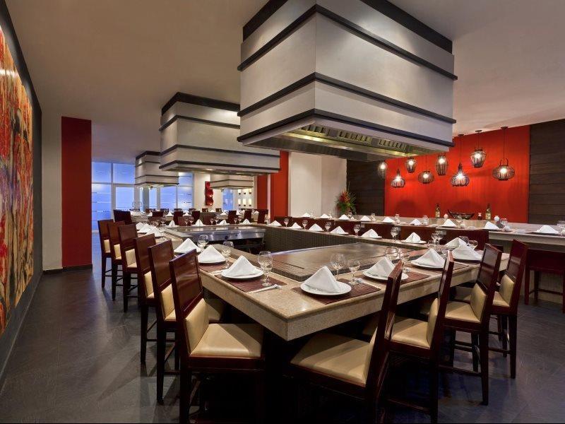Gran Evenia Bijao Hotel Santa Clara  Exterior foto The restaurant